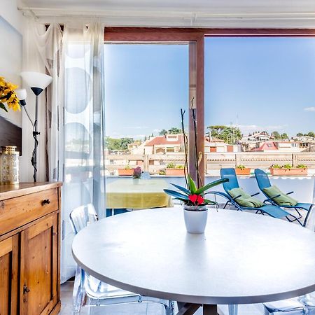 Attico Trilocale In Zona Farnesina Apartment Рим Екстериор снимка